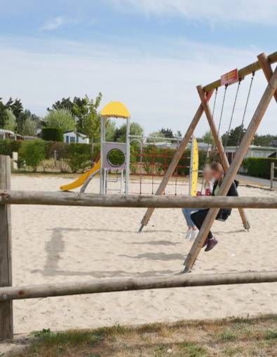 Camping le Bois de Pins en Picardie Les jeux pour enfants à Cayeux sur Mer